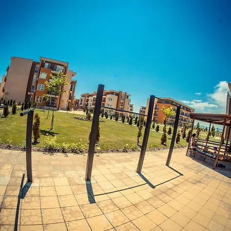 Private In Fort Noks Holiday * Slantchev Briag